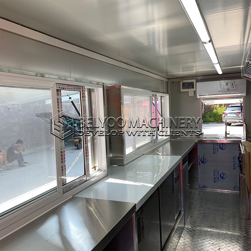ベリーユーカスタムタコスフードトラック、フル装備のピザオーブ - Coffee Van Equipment のレビューと価格